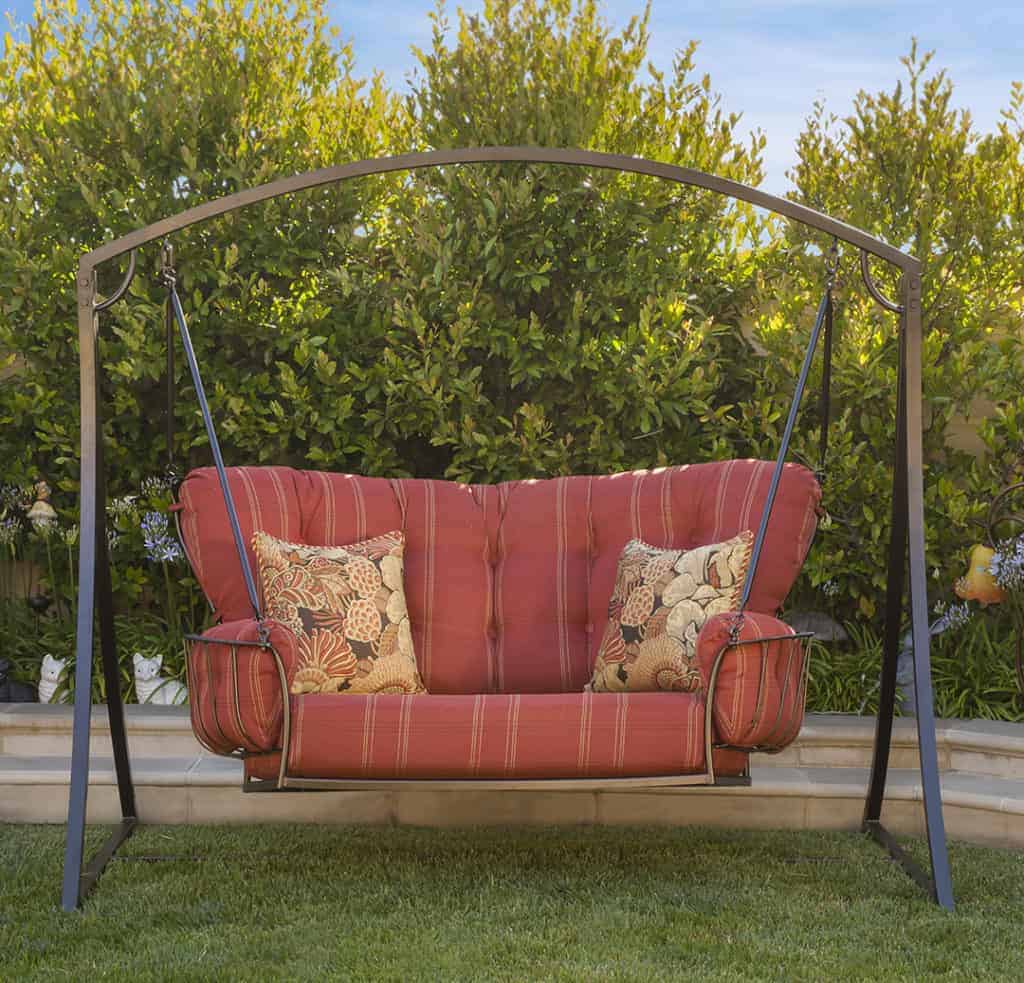 Monterra Cuddle Swing Seat Ultra Modern Pool & Patio