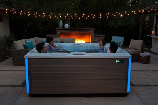 The Best Time of Year to Buy a Hot Tub