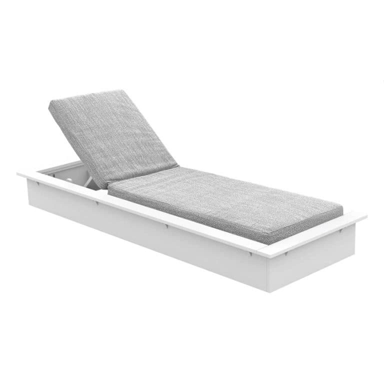 Echo Chaise Ultra Modern Pool & Patio