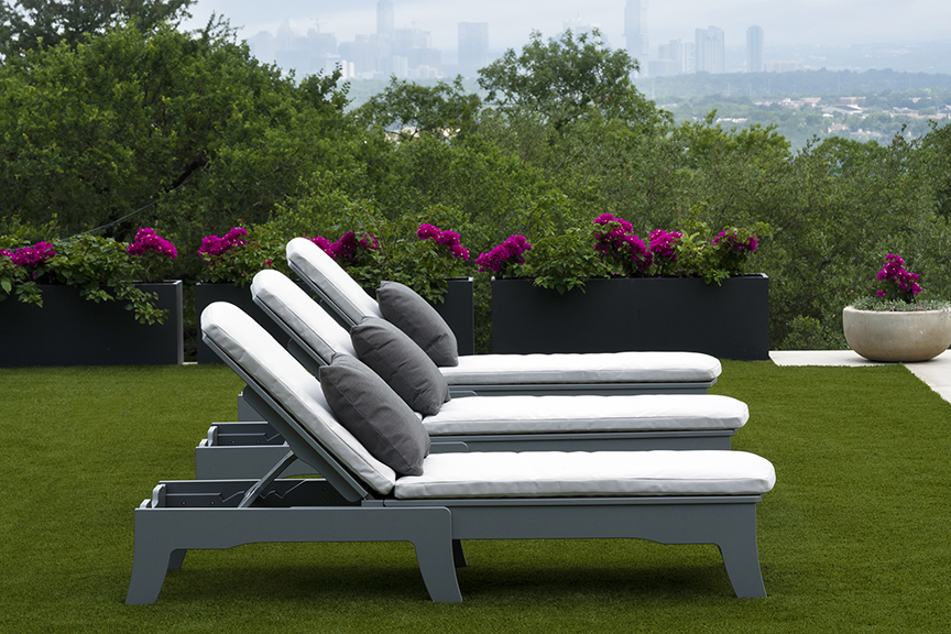 Ledge Lounger Legacy Chaise Lifestyle (1)