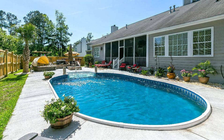vinyl liner pool